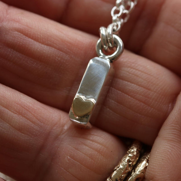 Secret Chamber Bar Ashes Necklace - Image 4