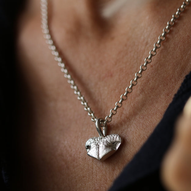 Silver Snozza™ Wide Heart Dog Nose Impression Necklace – Mini Wide Heart Snozza for little boops!