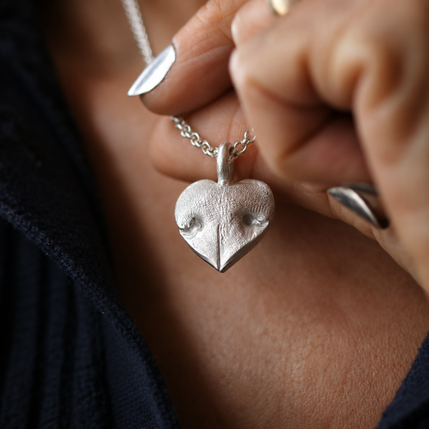 Silver Snozza™ Regular Heart Dog Nose Impression Necklace – Every tiny ridge and marking is preserved in silver