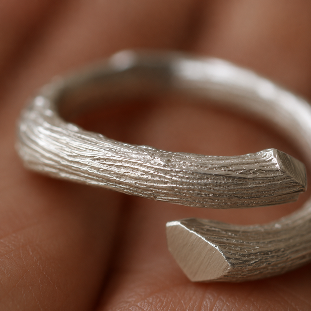 The Stamford Meadows Willow Ring