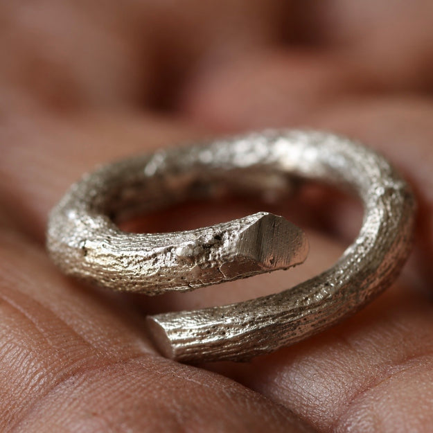 The Stamford Meadows Willow Ring
