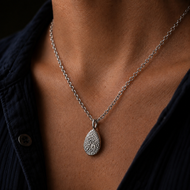 Silver Droplet Dog Nose Print Necklace – Wide Droplet