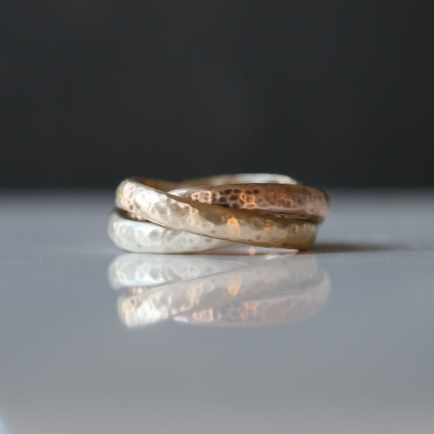 9ct Gold Russian Wedding Ring - Image 7