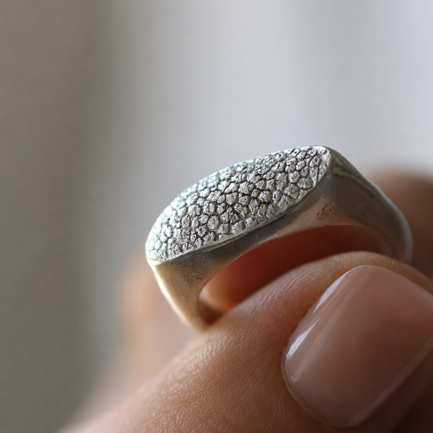 Slim Snozza Ring