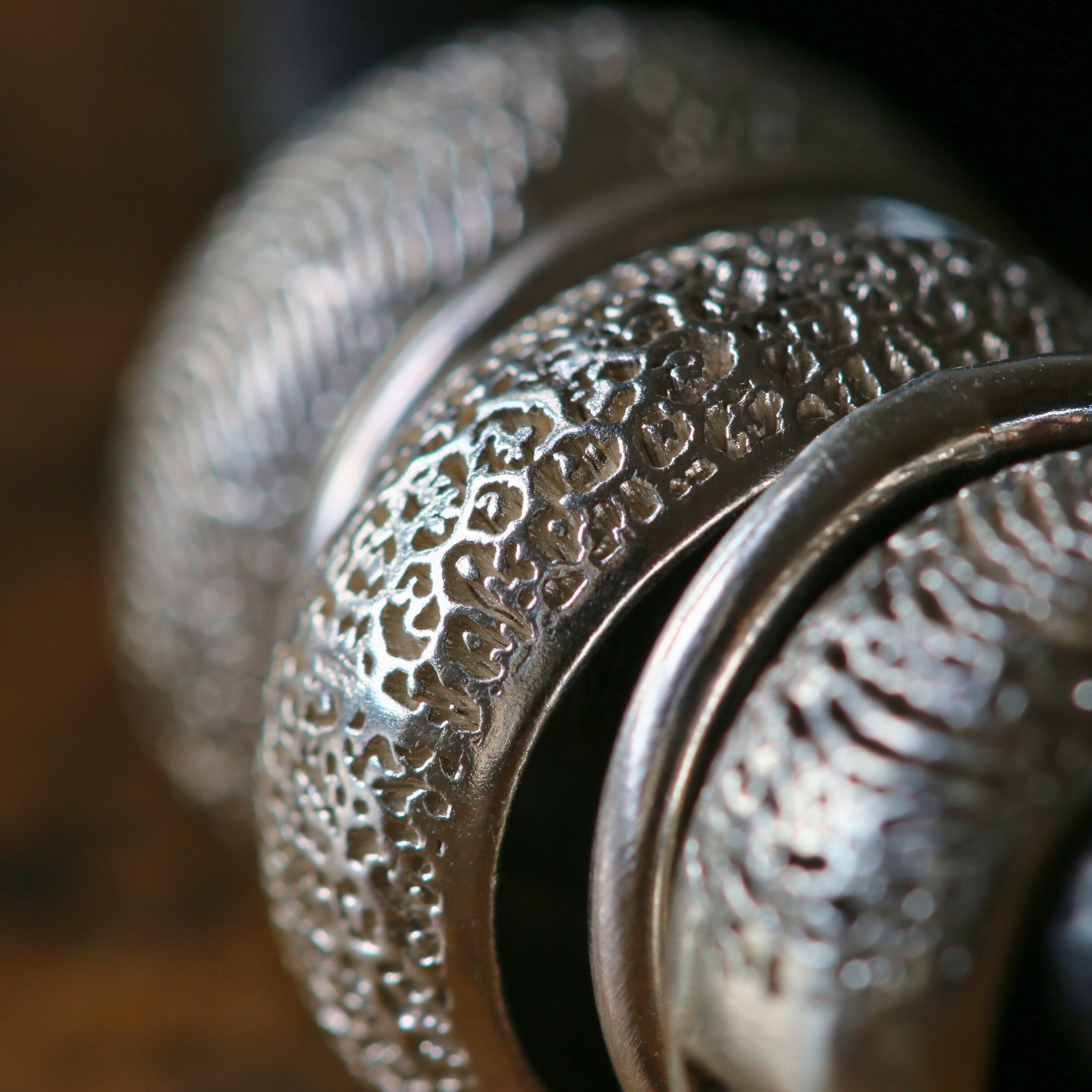 Heirloom Dog Nose Print Story Bead