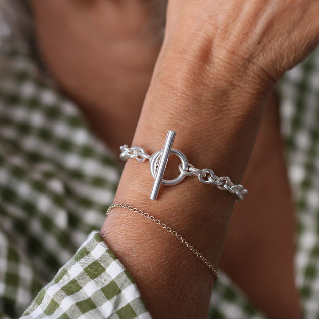 Solo T-Bar Bracelet - Image 5