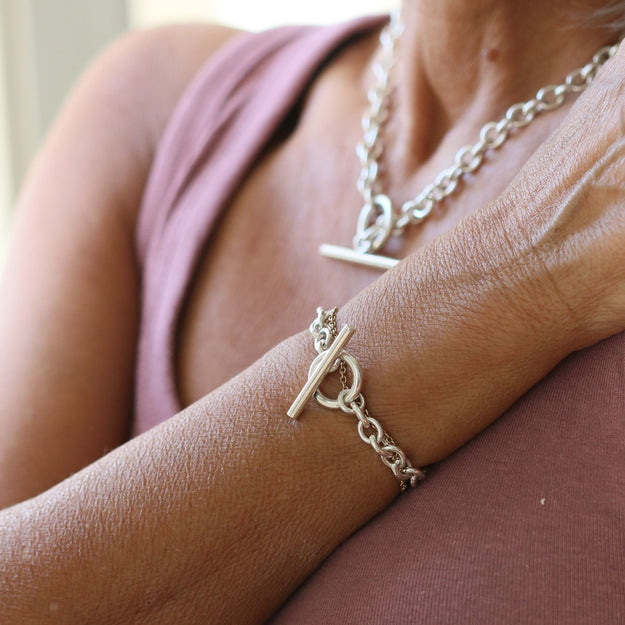 Solo T-Bar Bracelet - Image 4