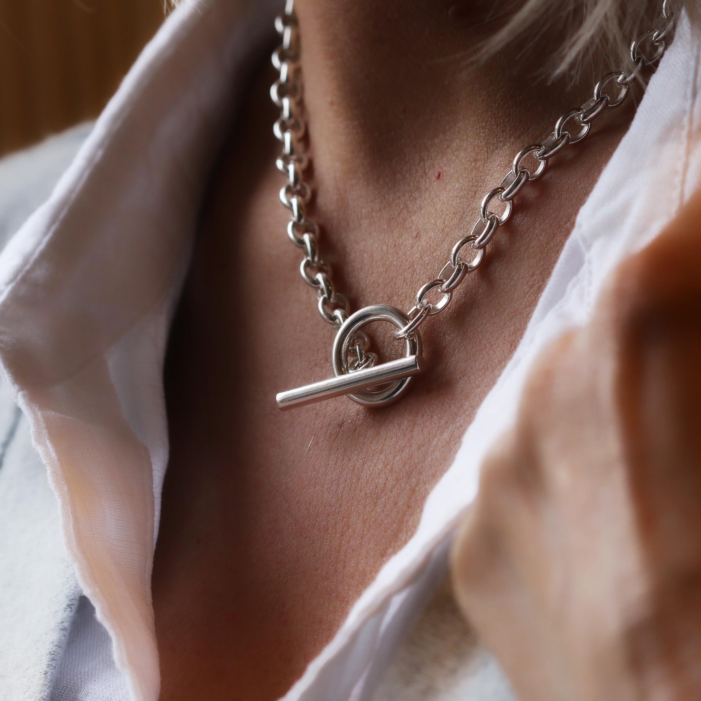 Sterling silver t-bar necklace