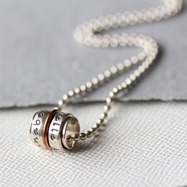 Silver Spinner Necklace